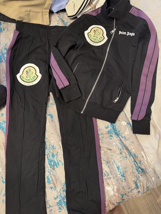 Продам спортивный костюм под moncler