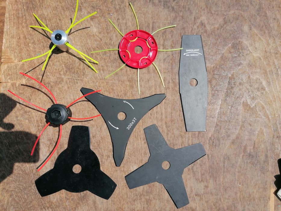 Фреза - приставка за почва за бензинови тримери