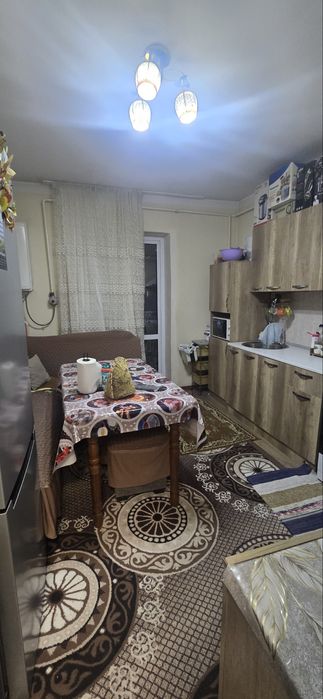 Sergeli rayon 9-xududda 2 xonali uy sotiladi. 2/7/7