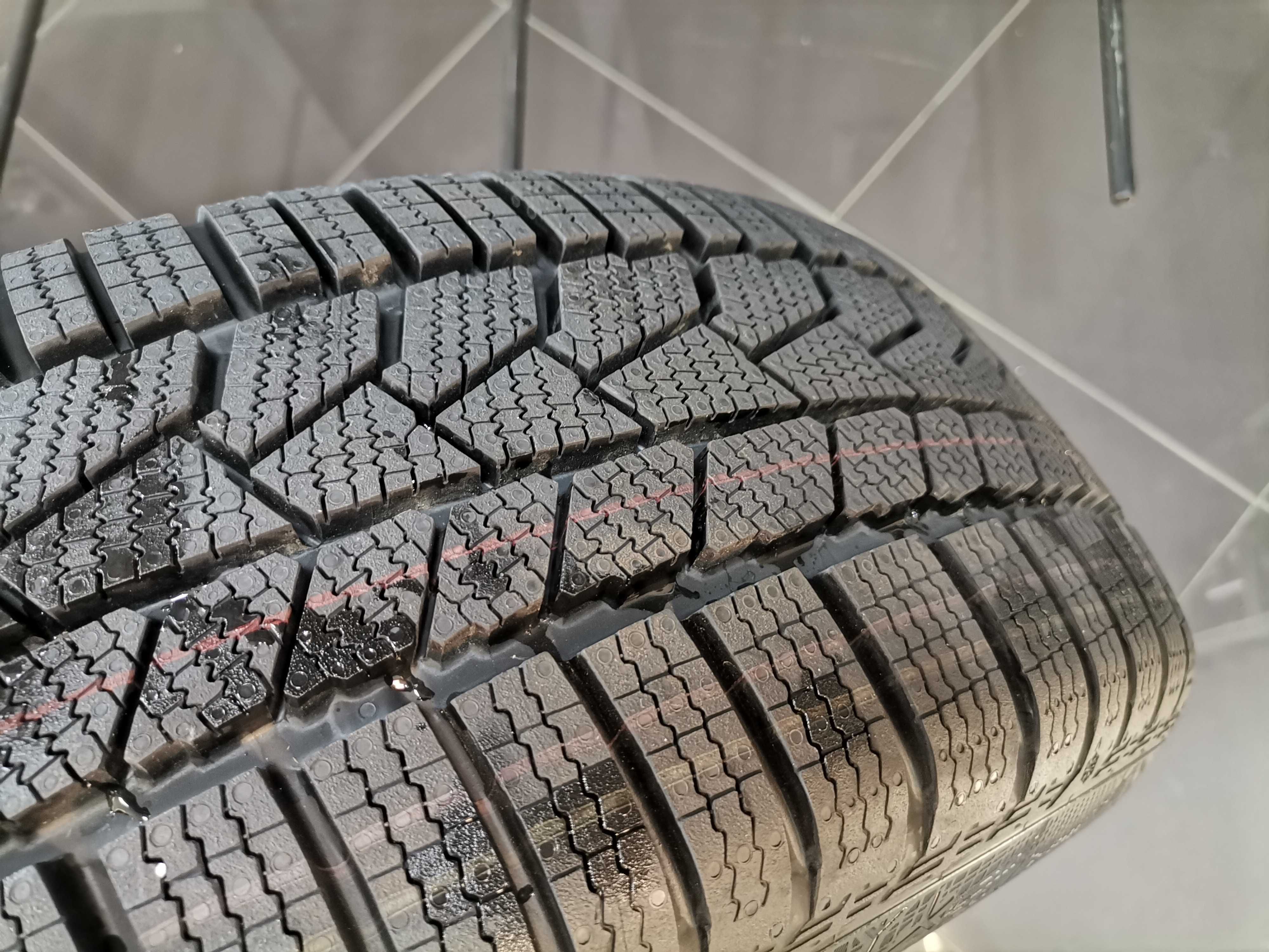НОВО 16" Зимен К-т Джанти BMW Style 774 Гуми Датчици G20 G21 G22 G23