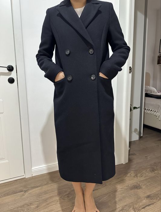 Продаю пальто Массимо дутти