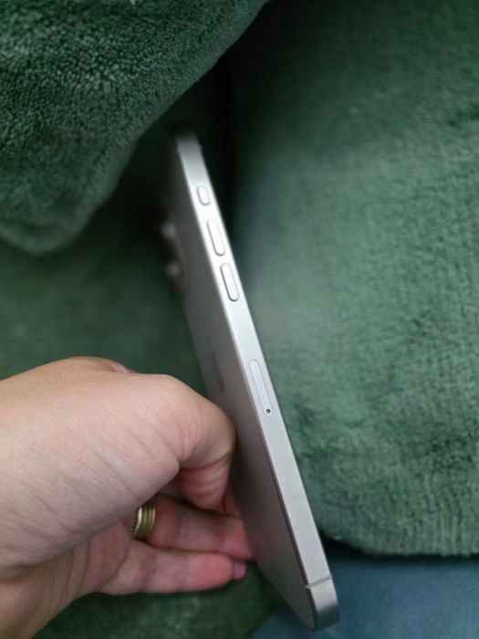 Iphone 15 Pro Max 256 CUTIE ,INCARCATOR
