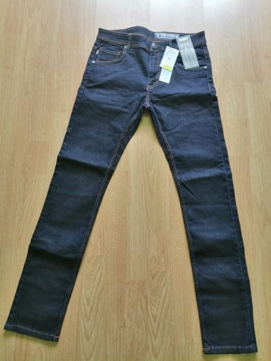 Pantaloni Blugi / Jeans Skinny fit, Blu Denim Scuro, Size 30(T 44) NOU