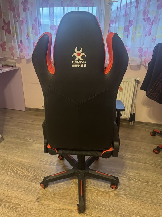 Scaun de gaming