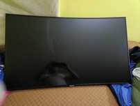 vând TV Samsung pt piese