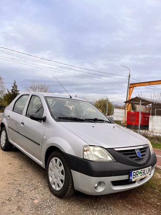 Vand Dacia Logan