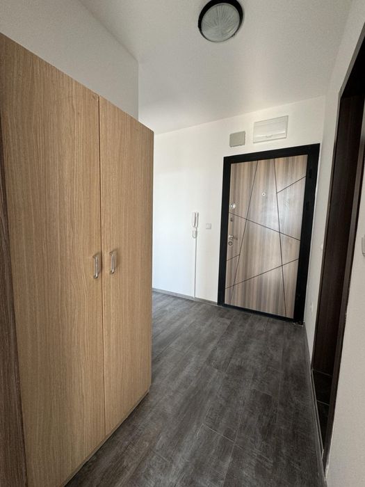 Дава се под наем Тристаен апартамент в Варна, Възраждане 1 - 100 кв.м за 688.5 € - Снимка #6