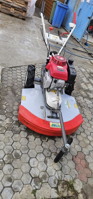 Tocator profesional resturi vegetale,distrugător vegetație honda