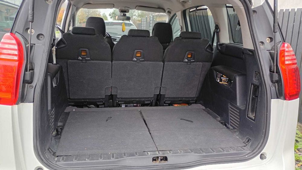 Peugeot 5008 Monovolum cu 7 locuri