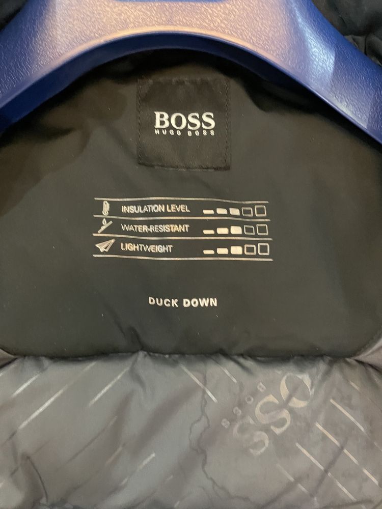 Hugo Boss мужской  куртка