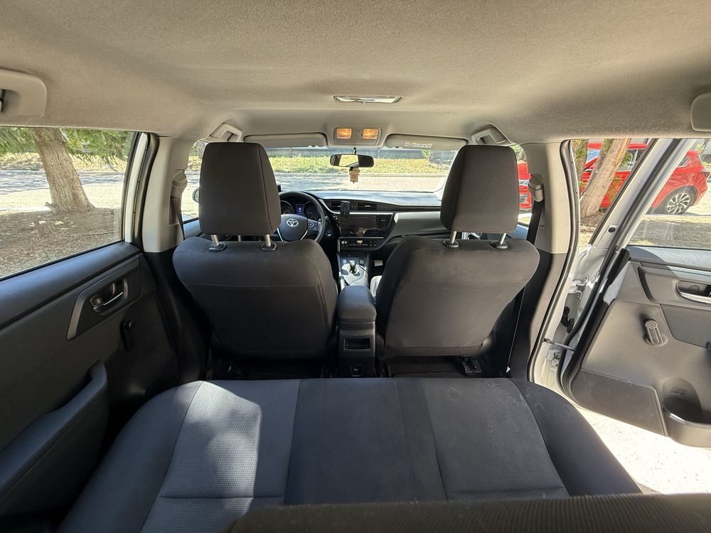 Toyota Auris 1.8 Hybrid