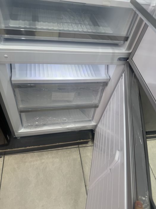 Холодильник Baston