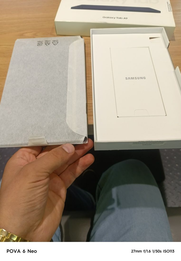 Samsung Galaxy tab 9 planshet , holati orginal , rangi qora ,