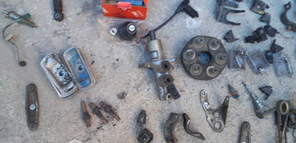 Части за W124, 190