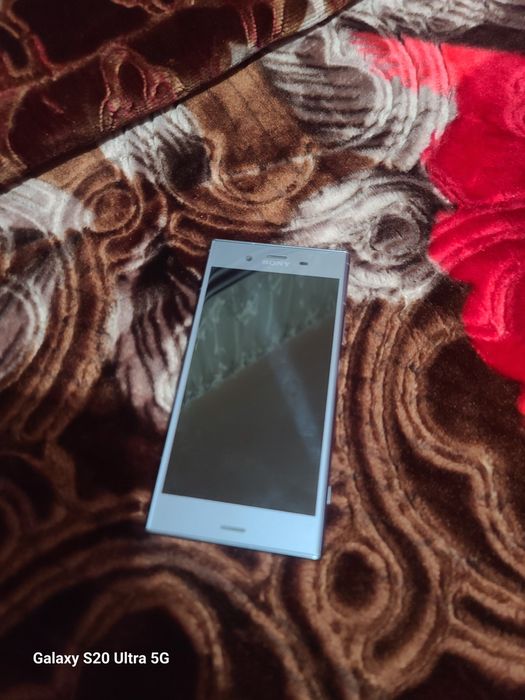 Sony xperia XZ1 (G8341)