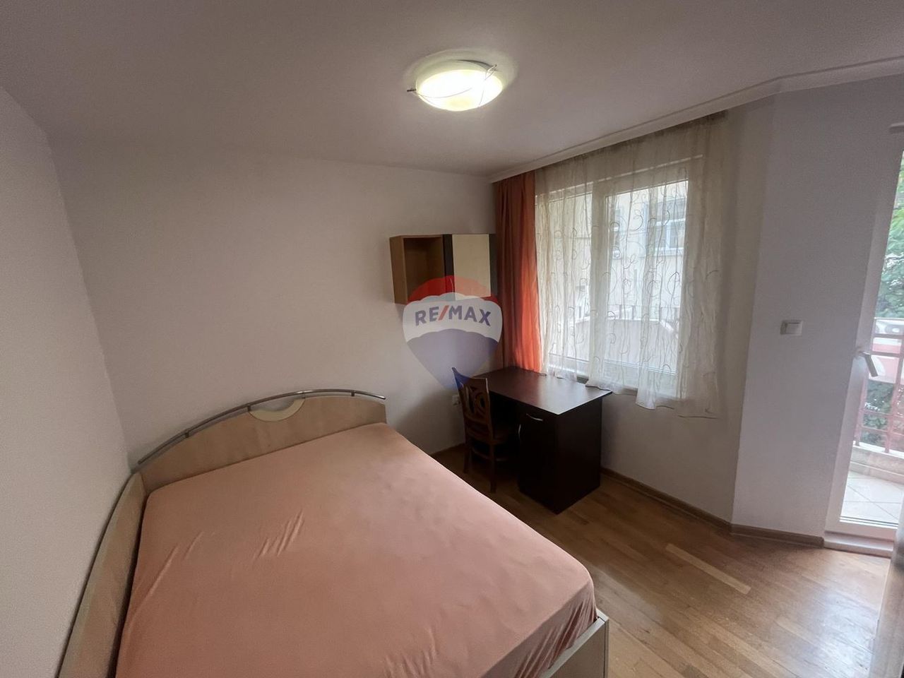 Продава се Тристаен апартамент в Варна, Спортна зала - 118 кв.м за 2204 €/кв.м - Снимка #3