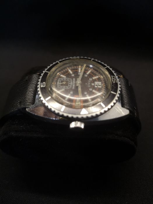 Ретро дайвър Pax