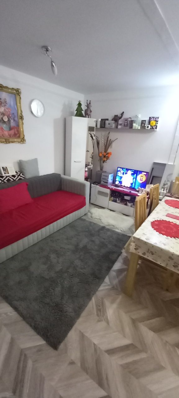Oferta Vand sau schimb casa în sat Martacesti cu Garsoniera  Apartamen