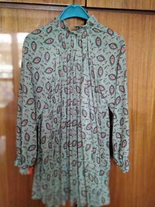 Ефирна туника с плисе