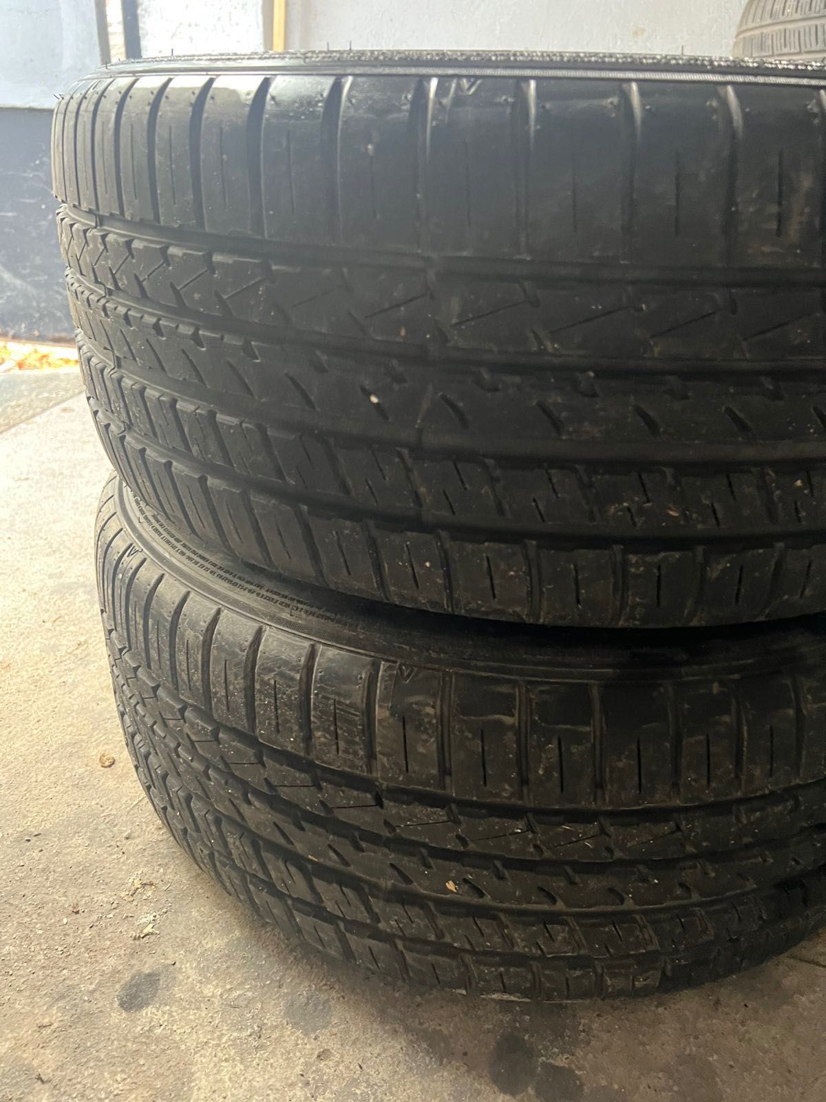 2 бр. Летни гуми Falken 245/40/19