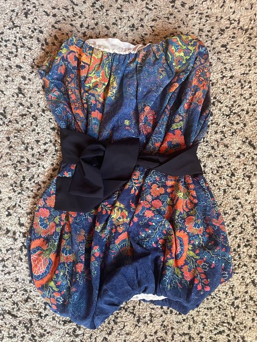 Няколко страхотни рокли напълно нови бутикови, изключително ефектни