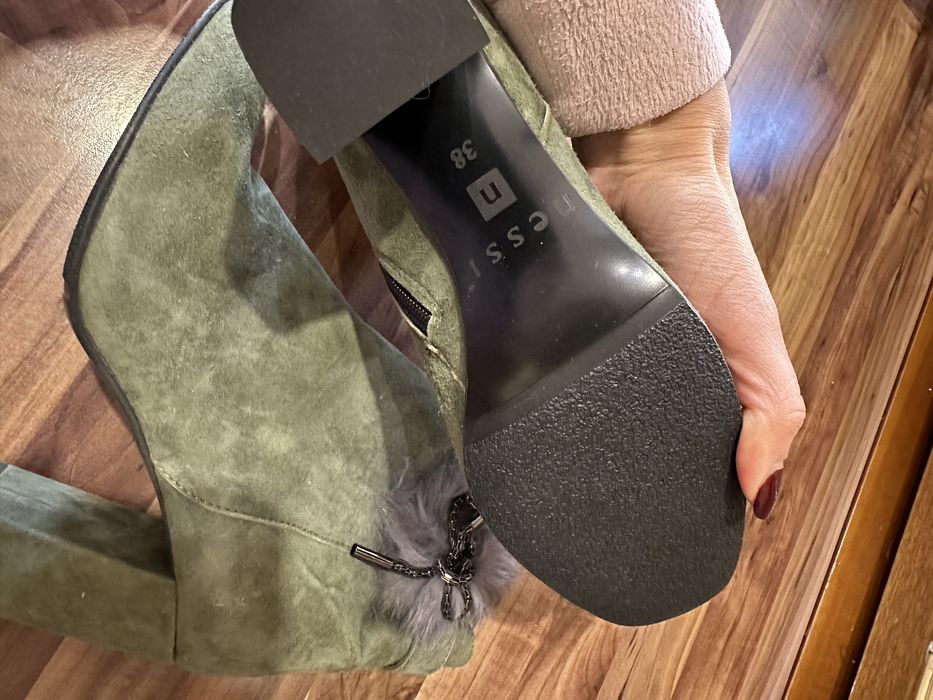 Зелени боти с декорация ТОП ЦЕНА