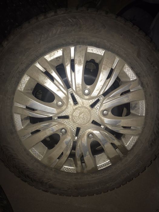 Продам шины  nokian