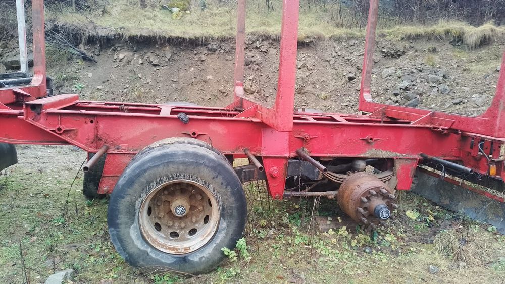 Vând axe remorca forestiera bpw