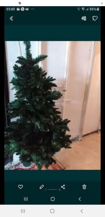 Brad artificial de Crăciun