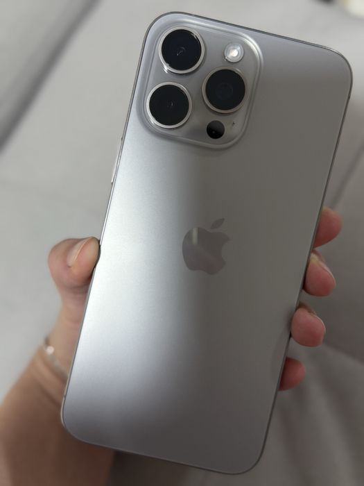 Продается iPhone 15 pro max. 256 gb