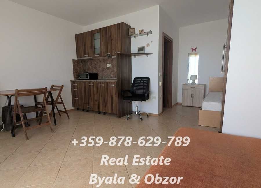 Едностаен апартамент с морска гледка на първи етаж