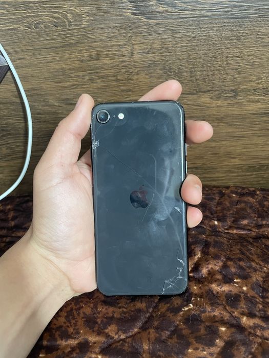 Iphone se 2020 года