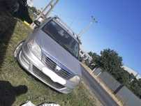 Vând Dacia 2010.