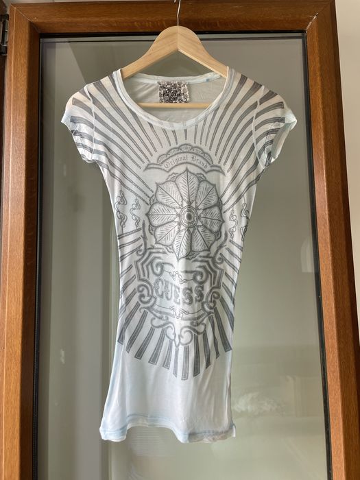 Оригинални тениски Guess размери xs-s.
