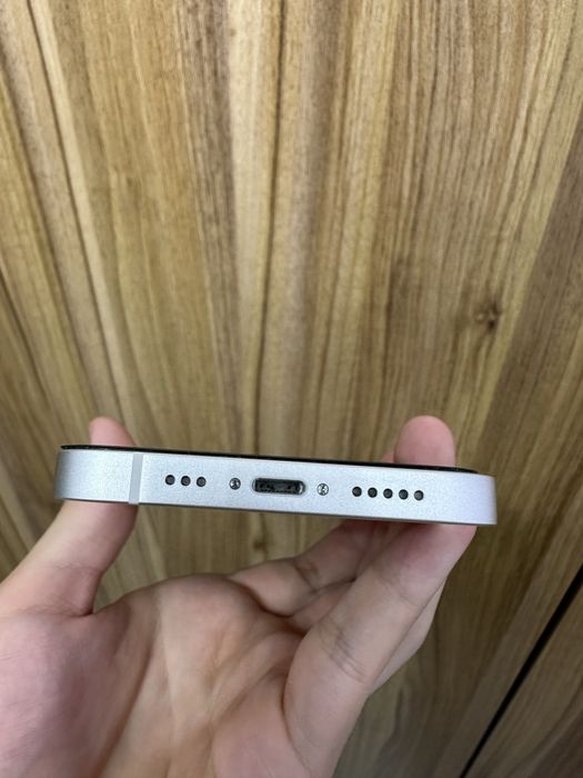 iphone 13 white 128 gb 100% 31 sikl