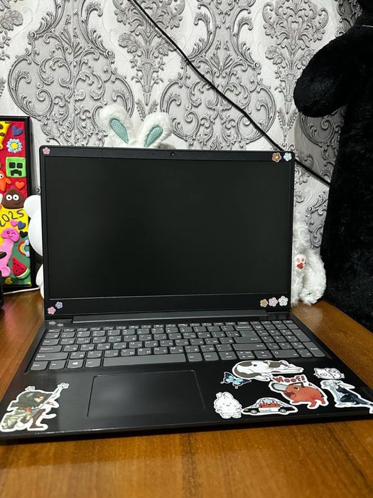 Продам ноутбук срочно недорого