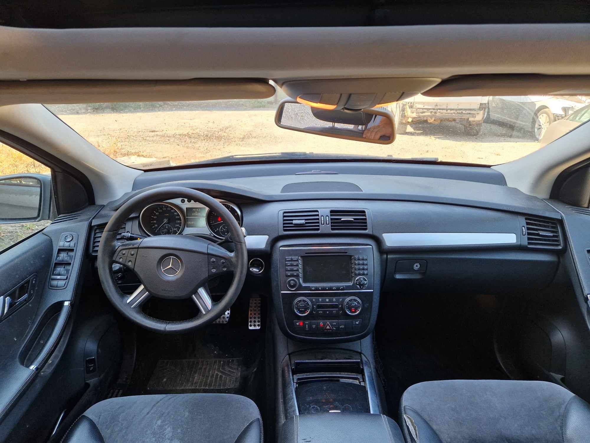 Mercedes R350 M272 272кс Airmatic AMG пакет панорама теглич ксенон авт