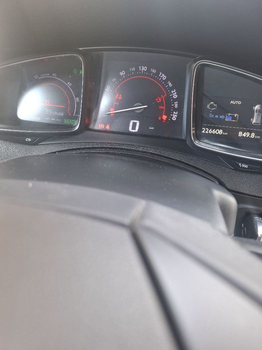 Autoturism Citroen DS5