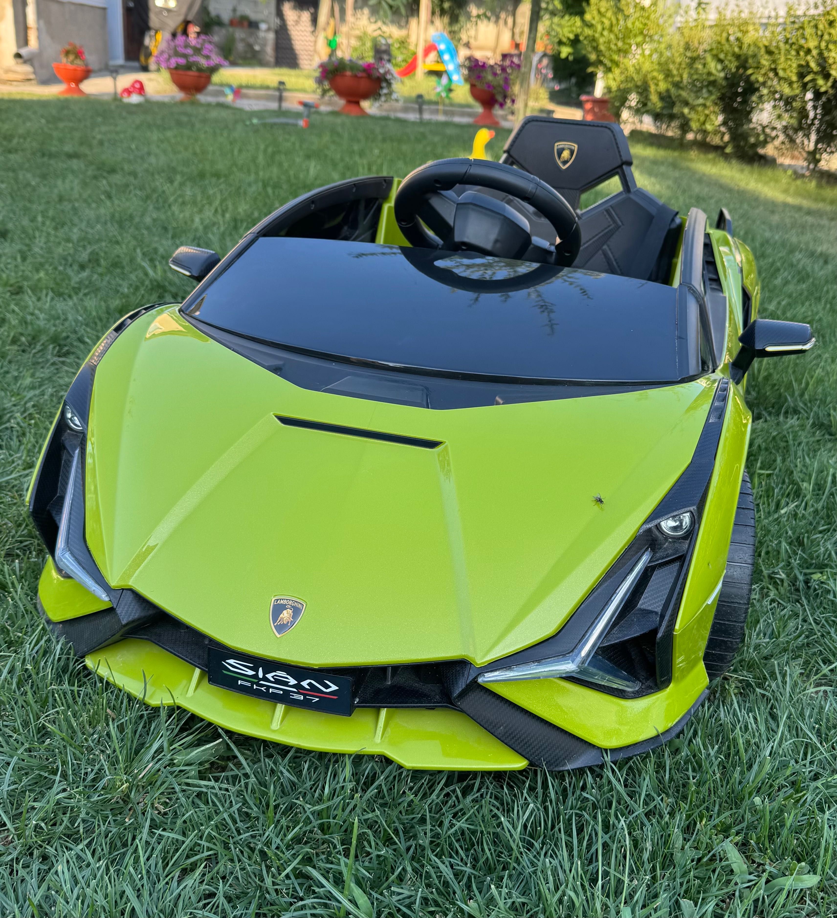 Акумулаторна кола с дистанционно  Lamborghini Sian