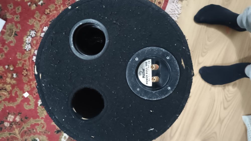 Vând subwoofer și statie