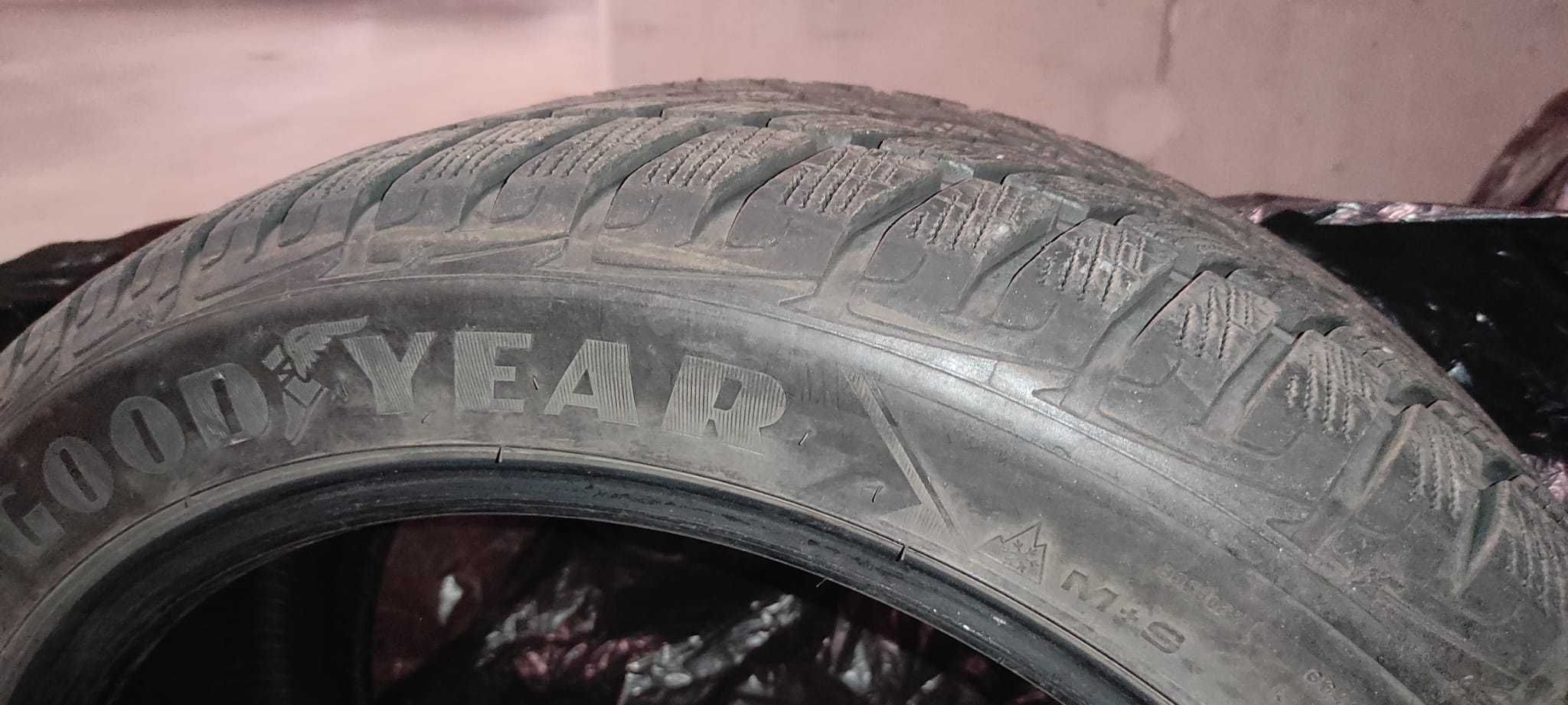 235/45 R 18 Goodyear Ultragrip