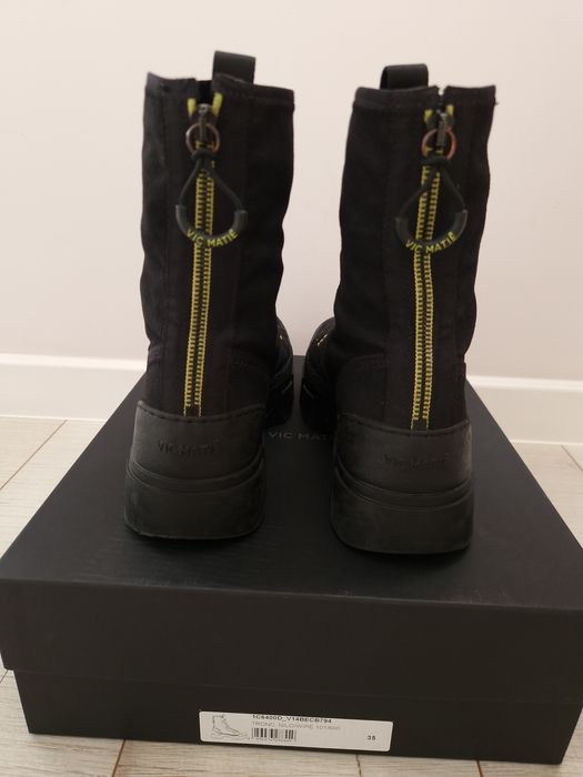 Дамски боти  Vic matie