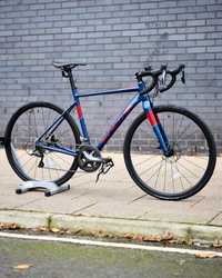 Bicicleta Forme Monyash 2 Size 52 28" 10Kg Shimano Furca Carbon  NOUA
