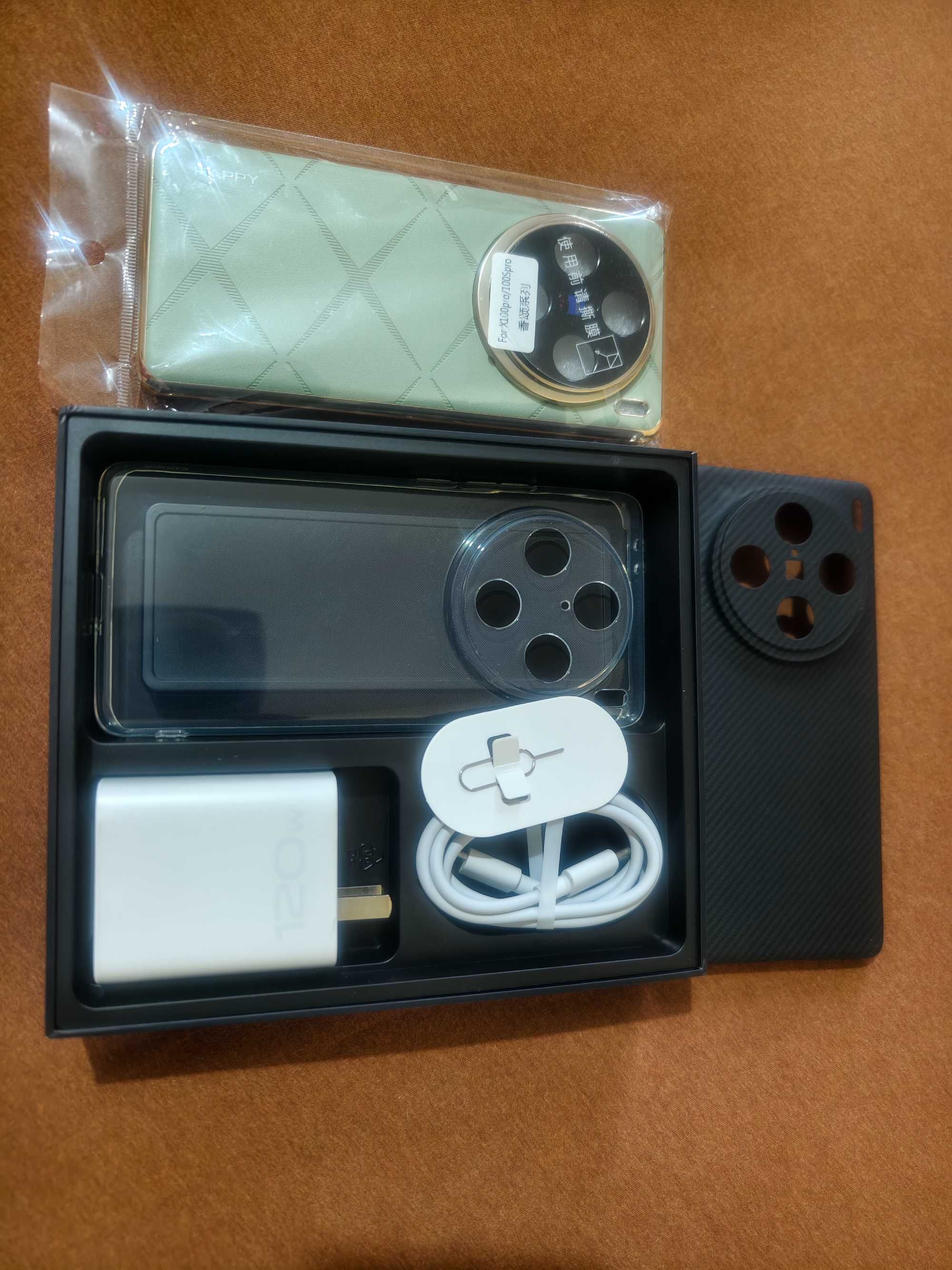 Vivo X100 Pro 16/256