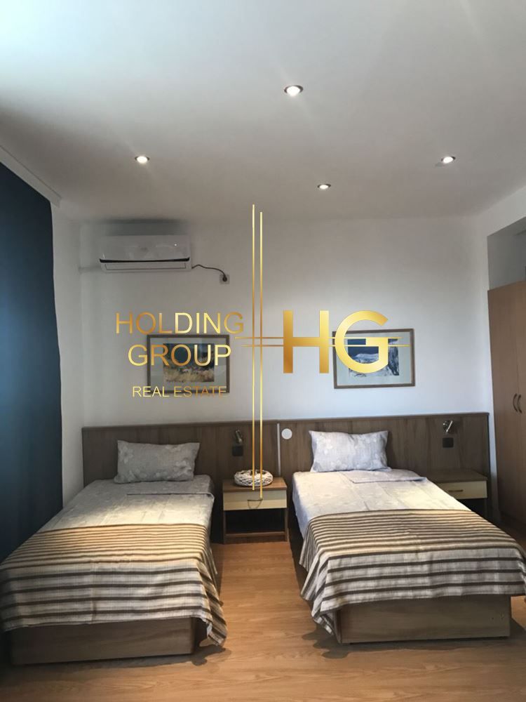 Продава се Хотел в с. Кранево, Област Добрич - 967 кв.м за 586 €/кв.м - Снимка #8