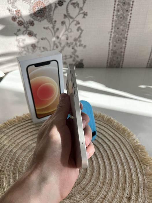 Iphone 12 83% в идеальном состоянии