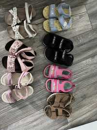 Vand 23-24-25 sandale fetițe