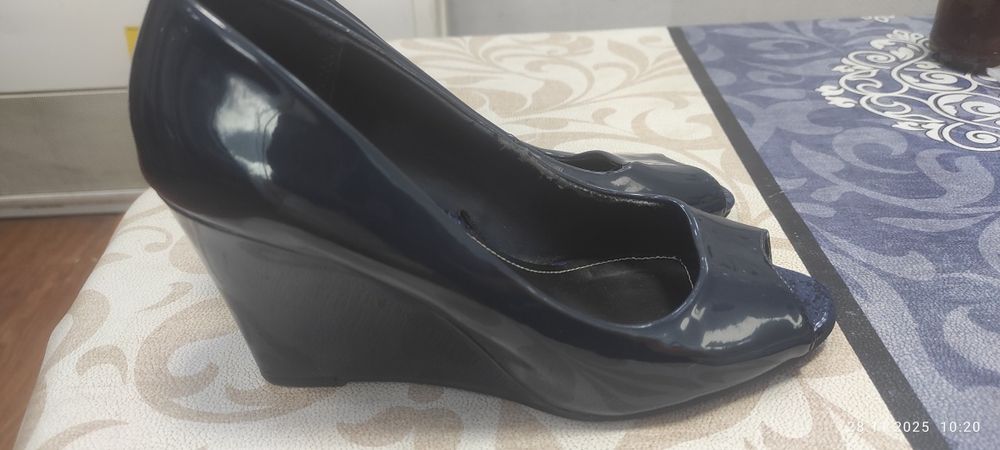 Туфли женские лакированные