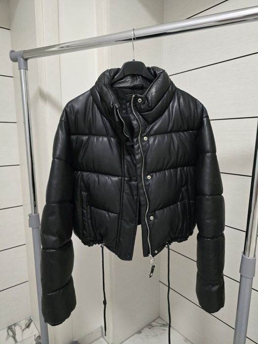 Късо яке Bershka L