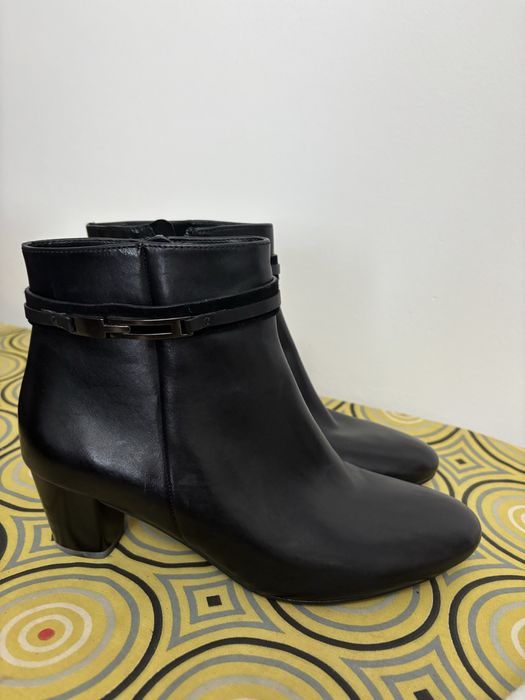 Botine ecco nepurtate